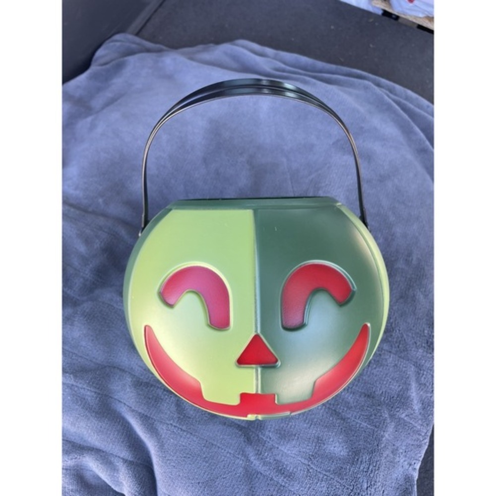Walmart Summerween 2025 Watermelon Pumpkin‎ Bucket. Summer Halloween Mash Up